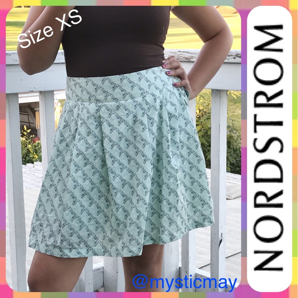 FRENCHI Seafoam Green Pleated High Heel Shoes Print Skater Skirt Size XS